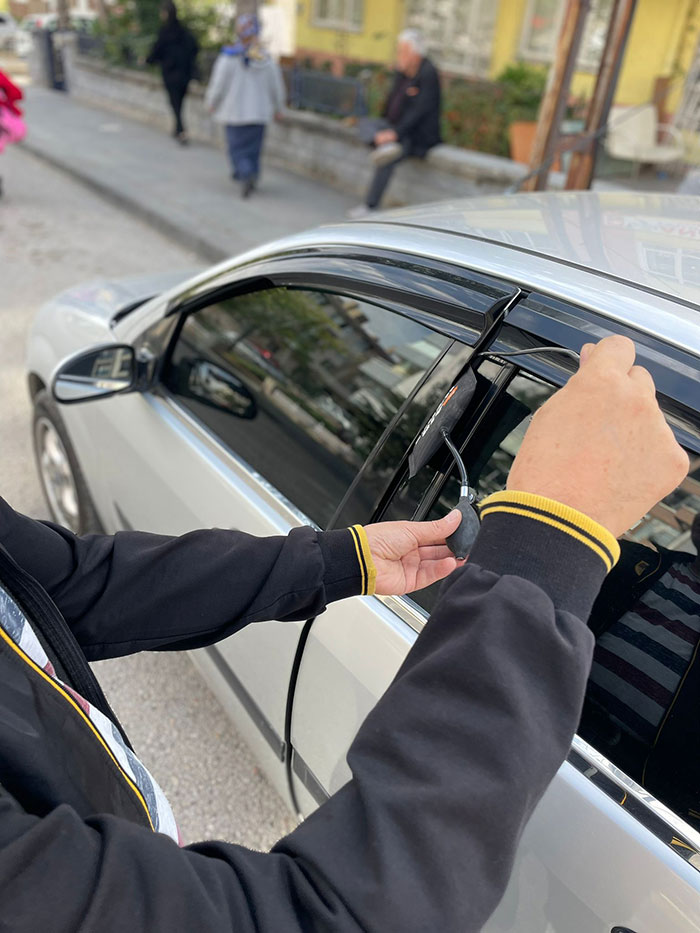 Döşemealtı Oto Kilitçisi